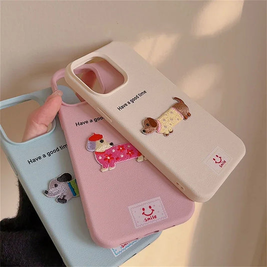 Cute Korean Dachshund iPhone Case – Litchi Pattern Soft Shockproof Cover for iPhone 11–16 Series, Pro Max