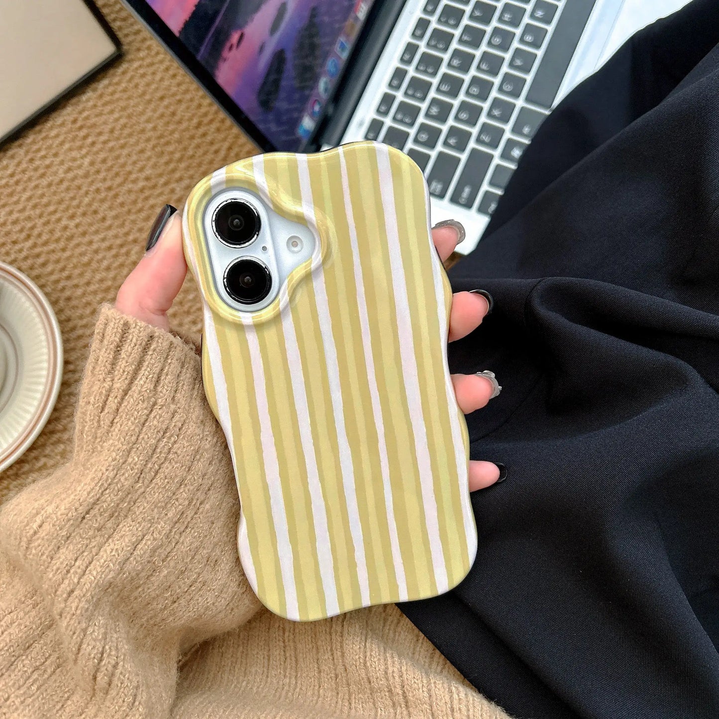 Fashion 2-in-1 Glossy Stripes iPhone Case – Slim Hard Back Cover with Wave Edges for iPhone 13–16 Pro Max, Comfortable Touch
